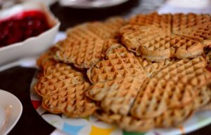 Wafle z kajmakiem – pyszny i łatwy w przygotowaniu deser